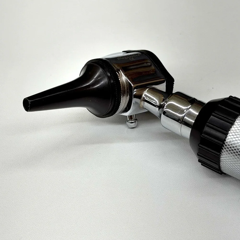 R.A. Bock Diagnostics 3.25V LED Otoscope Ophthalmoscope Kit w/ Case Specula